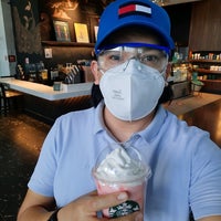 Photo taken at Starbucks by Adriano V. on 3/9/2021