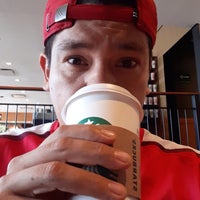 Photo taken at Starbucks by Adriano V. on 9/21/2019