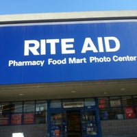 Photo taken at Rite Aid by Néstor M. on 1/16/2013