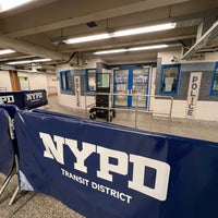 Photo taken at MTA Subway - 161st St/Yankee Stadium (4/B/D) by Sha F. on 4/18/2023