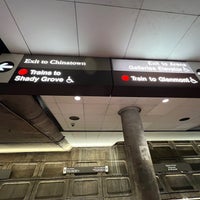Photo taken at Gallery Place - Chinatown Metro Station by Sha F. on 1/8/2023