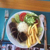 Photo taken at Samsun Çarsı Restaurant by Büşra A. on 8/20/2016
