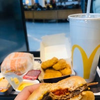 Photo taken at McDonald&amp;#39;s by H@na C. on 1/13/2020