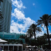 รูปภาพถ่ายที่ Fontainebleau Miami Beach โดย Bader เมื่อ 5/6/2024