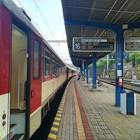Photo taken at Platform 4 by Kubes on 6/7/2018