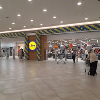 Foto tirada no(a) Polus City Center por Kubes em 9/12/2019