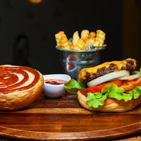 Das Foto wurde bei BurgerMap von BurgerMap am 10/9/2017 aufgenommen