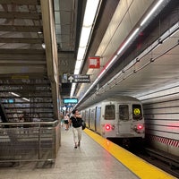 Photo taken at MTA Subway - 86th St (Q) by Andrea M. on 7/9/2022