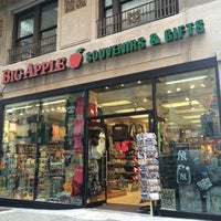 Photo taken at Big Apple Souvenirs &amp;amp; Gifts by Andrea M. on 9/2/2015