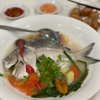 Photo taken at 泉乐园 Quan Le Yan Seafood by Chiara on 5/25/2023