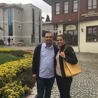 Photo taken at Tarihi Merkezefendi Köftecisi Ahmet Usta by Mirzad İ. on 10/25/2017