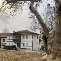 Photo taken at 7 Asırlık Çınar Ağacı by HÜSEYİN T. on 11/20/2022