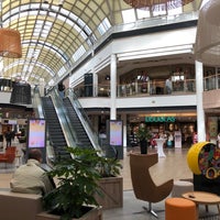 Das Foto wurde bei Elbe Einkaufszentrum (EEZ) von はちまん am 9/19/2022 aufgenommen