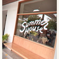 12/9/2023에 Jullustrator님이 The Summer House에서 찍은 사진