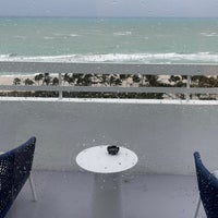 Photo prise au Fontainebleau Miami Beach par KHALID ABDULRAHMAN le12/15/2023