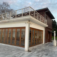 Photo taken at Yürüyen Köşk by Nurdan G. on 12/29/2023