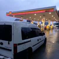 Photo taken at Shell by Hakan A. on 3/11/2022