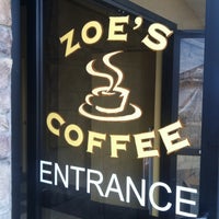 Foto diambil di Zoe&amp;#39;s Coffee House oleh Julie P. pada 7/31/2013