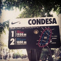 Photo taken at Nike Run Club Condesa by Lid S. on 3/29/2014