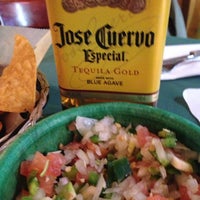 Снимок сделан в El Tapatio Mexican Restaurant пользователем Kevin D. 2/2/2013