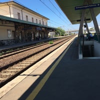 Photo taken at Stazione Forte dei Marmi-Seravezza-Querceta by Mike I. on 7/18/2016