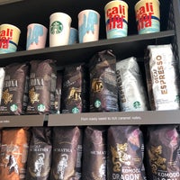 Photo taken at Starbucks by Naz Tuğçe S. on 6/13/2018