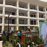 Foto diambil di Torreon Marriott Hotel oleh D Z. pada 8/11/2019