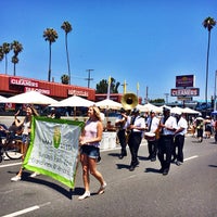 Photo taken at cicLAvia - Culver City Meets Venice by Melody L. on 8/9/2015