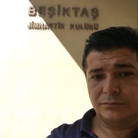 Photo taken at Beşiktaş Jimnastik Kulübü by Murat K. on 9/25/2016