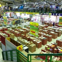 Review Dunia Bangunan