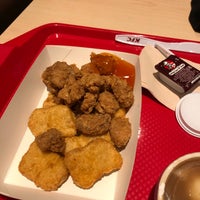 Photo taken at KFC by Kuma K. on 11/28/2020
