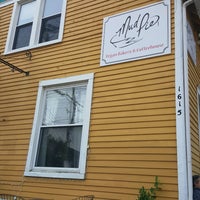 Review Mud Pie Vegan Bakery & Coffeehouse