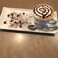 9/28/2018에 Eren K.님이 Tıkırtı Cafe Restaurant에서 찍은 사진