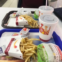 Photo taken at Burger King by Ömür A. on 2/14/2018