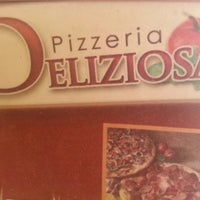 Photo taken at Deliziosa Pizza by Julez R. on 5/10/2013