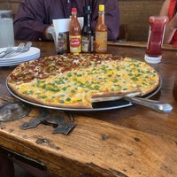 Foto scattata a Piccolo Pizzas da Miriam R. il 11/28/2019