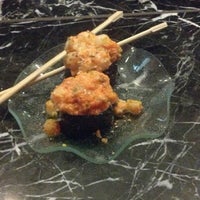 Das Foto wurde bei Osaka Japanese Restaurant von Jennie N. am 12/28/2012 aufgenommen