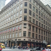 off fifth broadway shoes