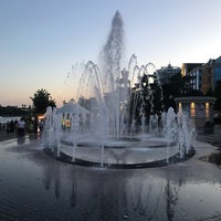 Photo taken at Музыкальный фонтан на набережной by Olga Z. on 7/5/2019