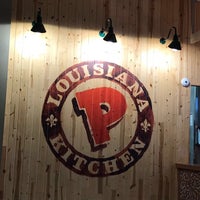 Photo taken at Popeyes Louisiana Kitchen by Abdulrahman M. on 12/25/2016