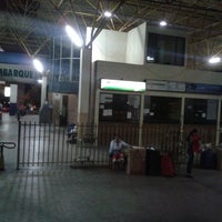 Foto tirada no(a) Terminal Rodoviário De Caxias por Elton S. em 6/17/2013