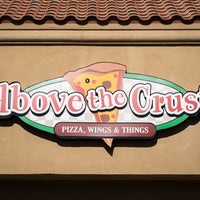Das Foto wurde bei Above the Crust Pizza von Above the Crust Pizza am 12/12/2017 aufgenommen