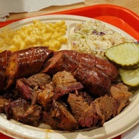 Photo taken at Little Miss Bbq - Sunnyslope by Rich on 2/6/2022