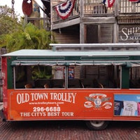 Das Foto wurde bei Old Town Trolley Tours Key West von Constantine am 1/8/2016 aufgenommen