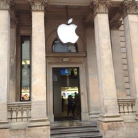 Photo taken at Apple Glasgow by A M. on 5/12/2013