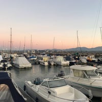 Das Foto wurde bei Real Club Marítimo de Santander von Toti V. am 11/19/2017 aufgenommen