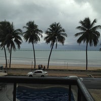 4/26/2013 tarihinde Leonor L.ziyaretçi tarafından Hardman Praia Hotel'de çekilen fotoğraf