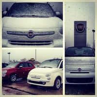 Foto tomada en Bergstrom FIAT of Milwaukee  por Luke B. el 11/11/2013