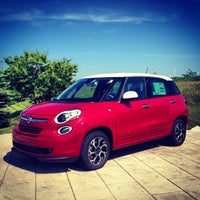 7/1/2013にLuke B.がBergstrom FIAT of Milwaukeeで撮った写真