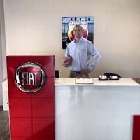 11/9/2013にLuke B.がBergstrom FIAT of Milwaukeeで撮った写真